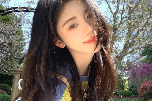 揭秘！普通人如何应对社交网络人设坍塌：真实案例、心理冲击与逆袭策略